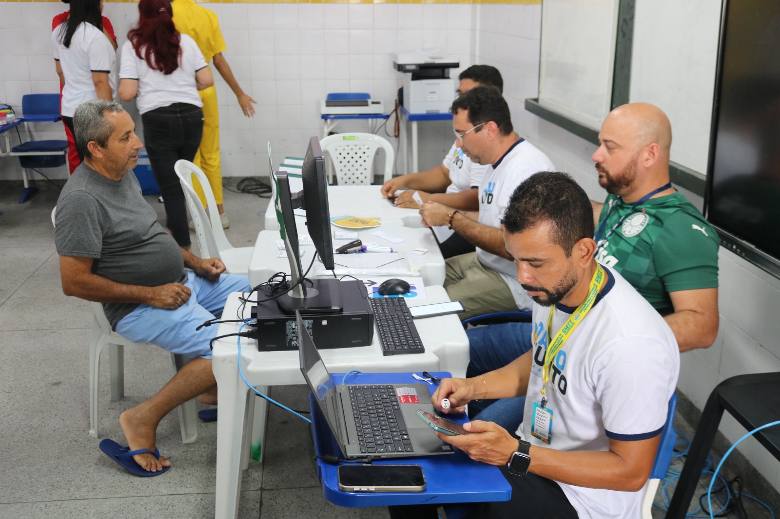 Tamo Junto Aracaju: população do Olaria comemora atendimento da SMTT perto de casa - SMTT Aracaju